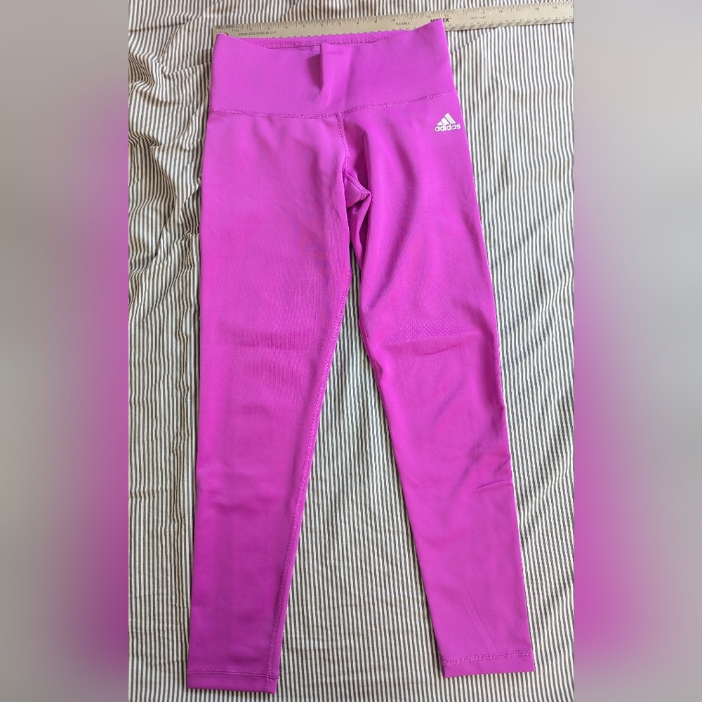 Adidas leggings size small